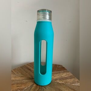 Takeya 22oz Aqua Glass Water Bottle with Silicone Sleeve and Leakproof Twist Lid